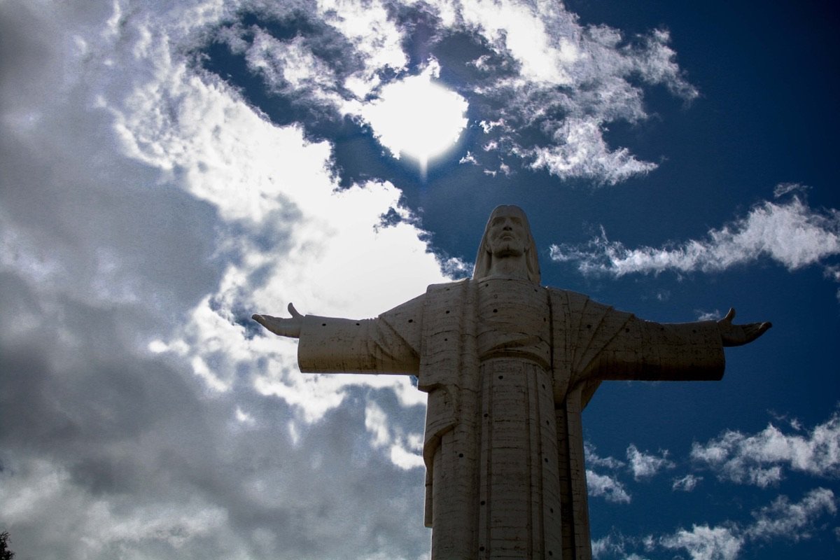 Cristo de la Concordia sobre el cerro de San Pedro en Cochabamba