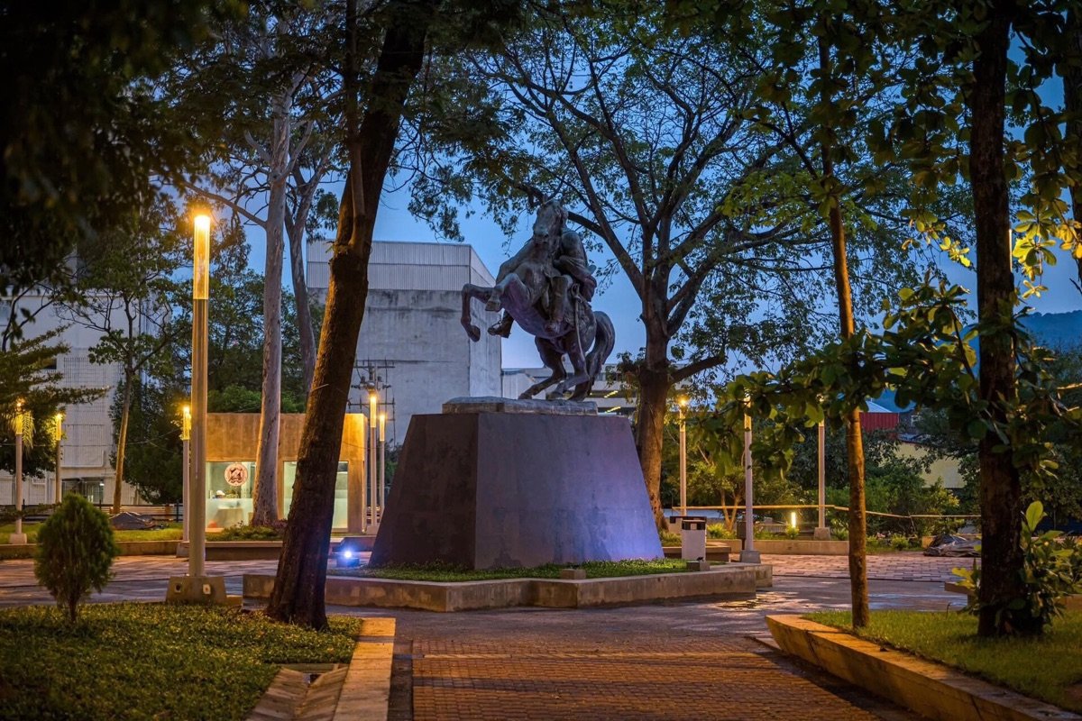 Espacio público en San Salvador