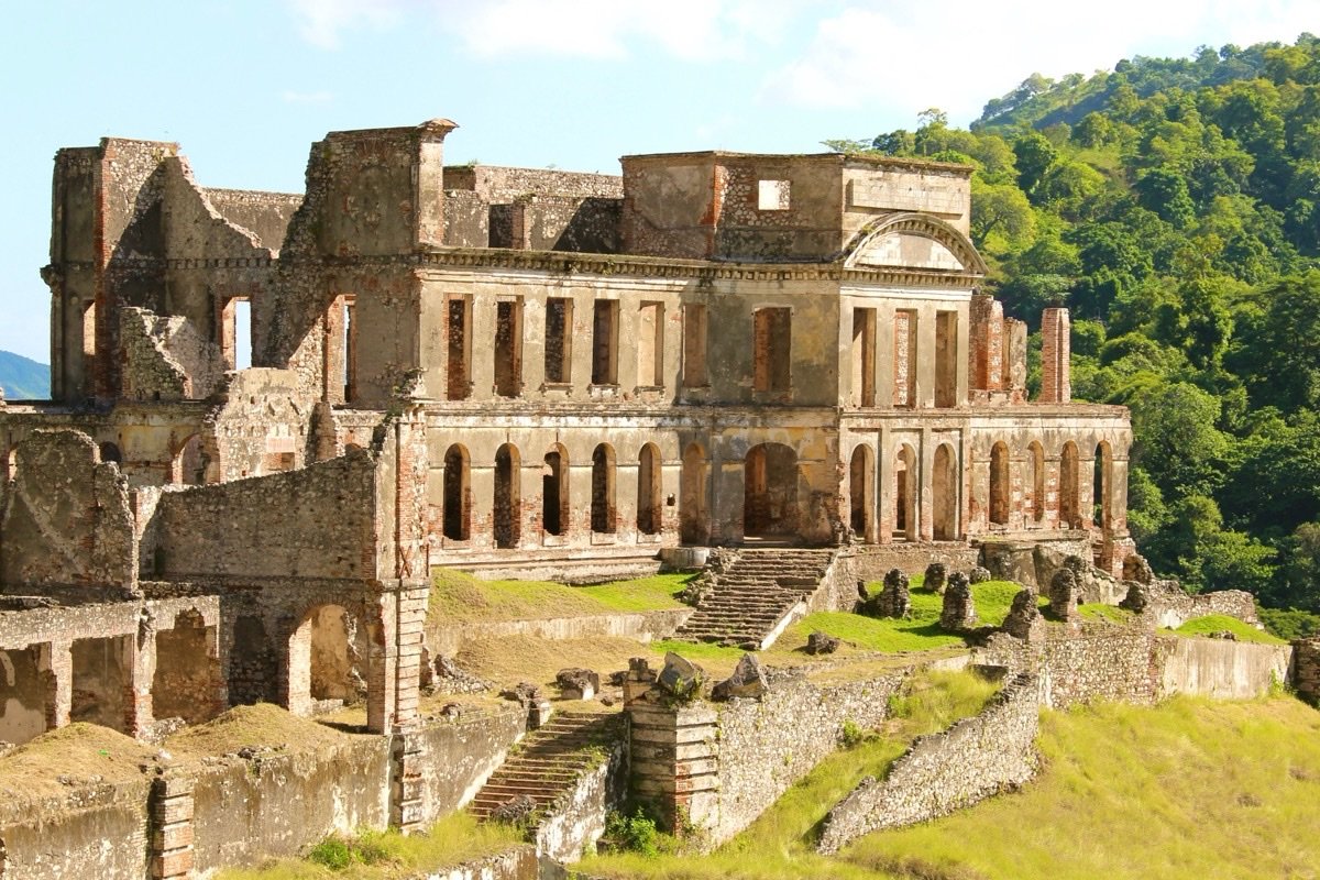 Ruinas del palacio de Sans-Souci en Milot