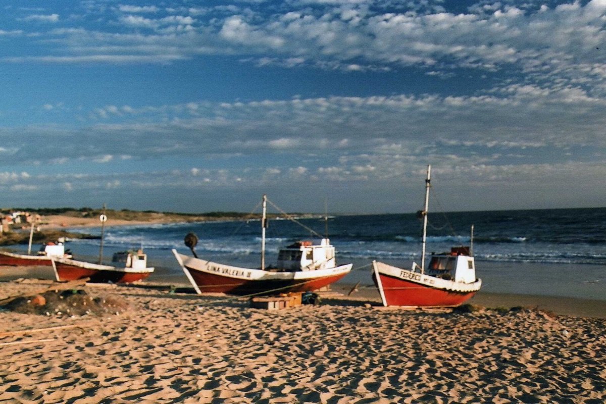 Barcas pesqueras en Punta del Diablo