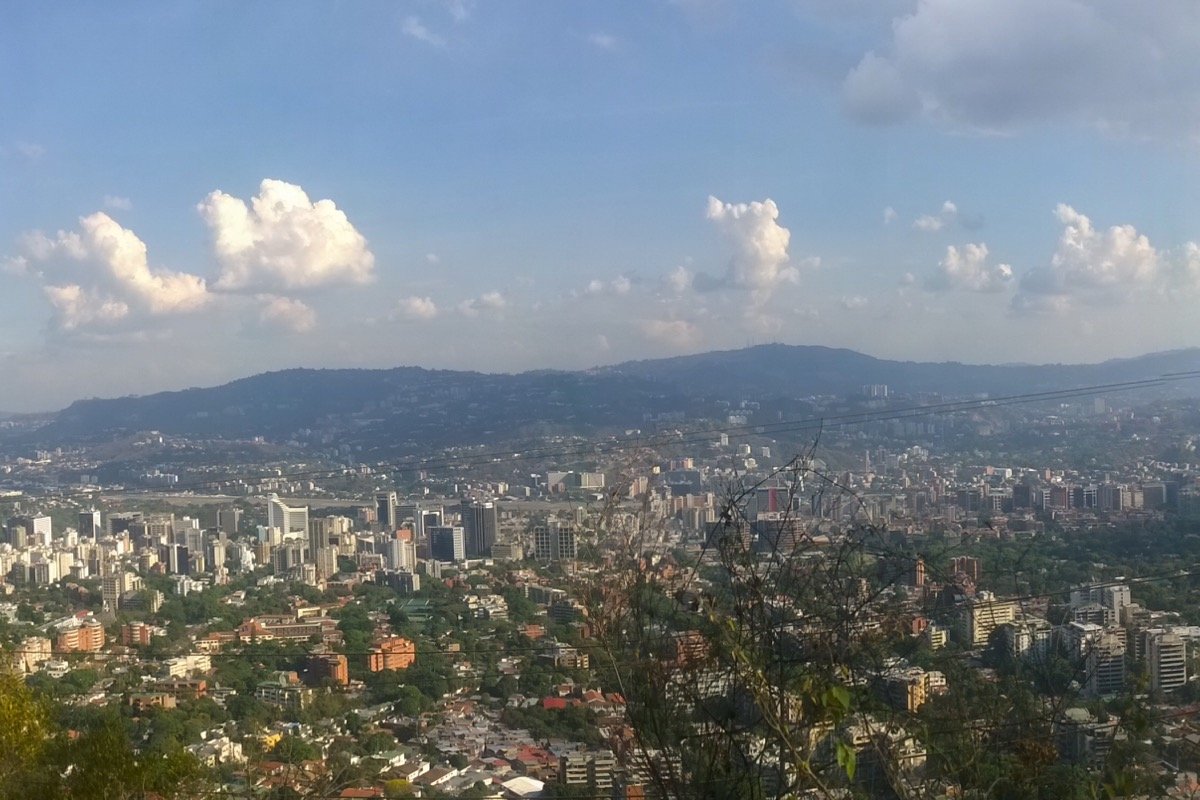 Waraira Repano sobre Caracas